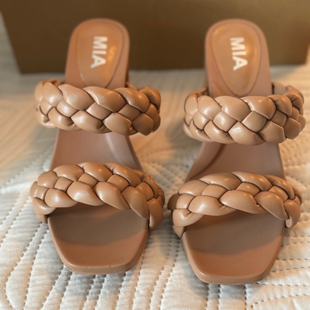 Brand New MIA heels